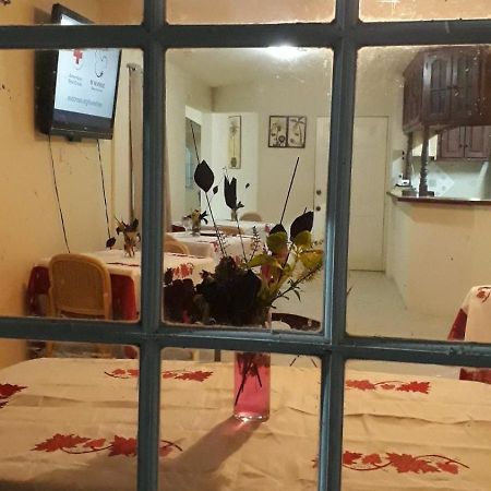 Haven House Apartments Christ Church Esterno foto