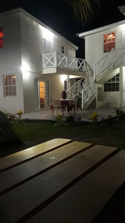 Haven House Apartments Christ Church Esterno foto